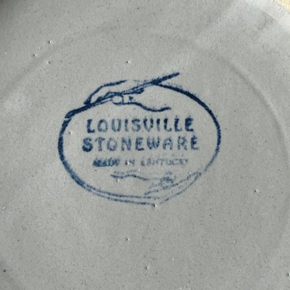 Vintage Louisville Pottery Plate // Baby Tiger with Butterfly // Blue Rim - Picture 4 of 4